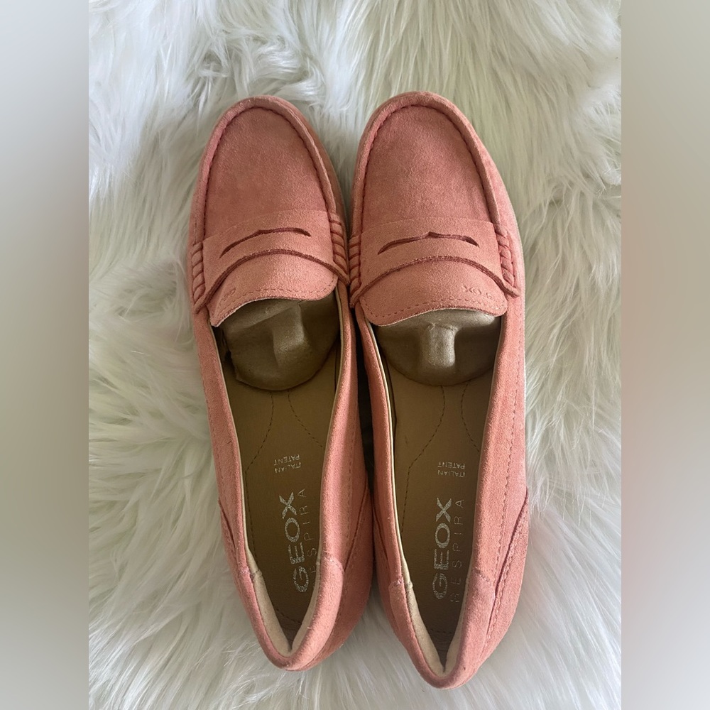 NWOT. Geox. Size 9